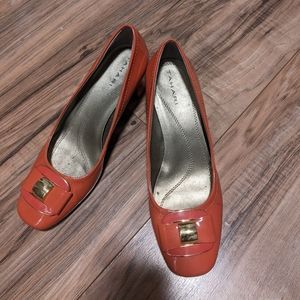 Tahari suede Leather Heels